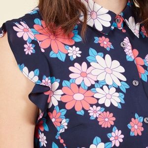 Modcloth Energetic Effort Button Navy Floral Top